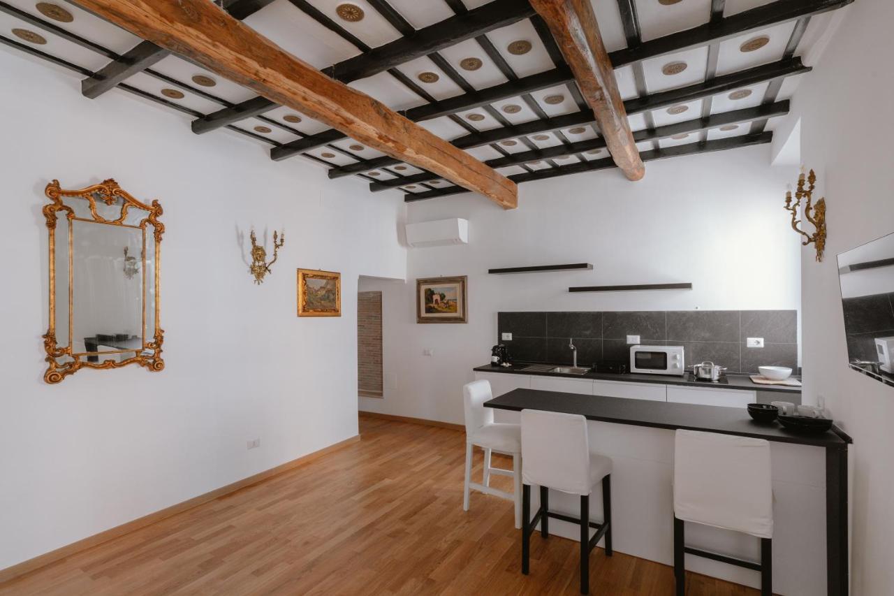 Charming Frattina - 2 Bathrooms New Apartment Roma Eksteriør bilde